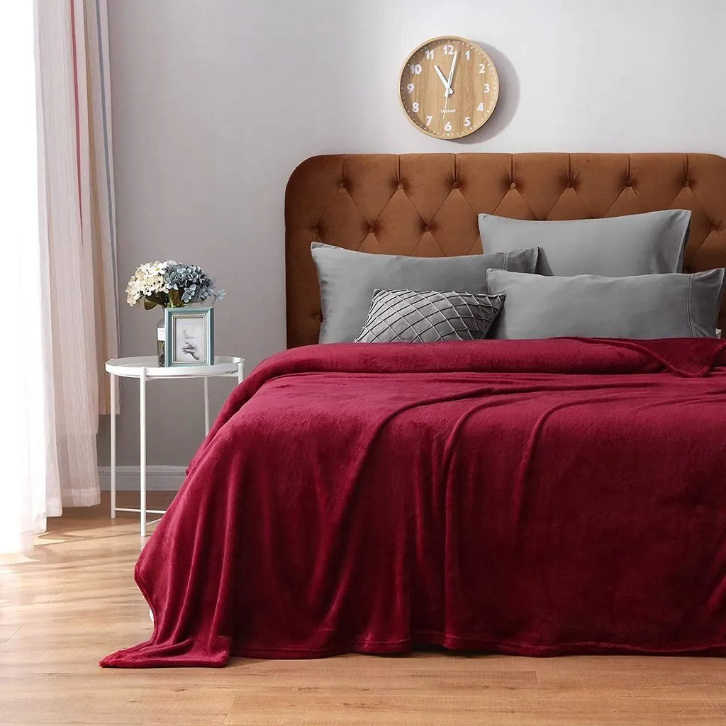 Microfiber Soft Fleece Blanket -Comfy for All Seasons