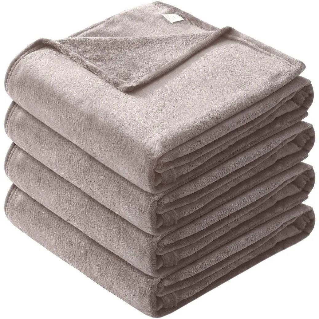 Microfiber Soft Fleece Blanket -Comfy for All Seasons